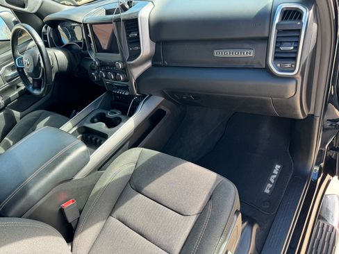 Used 2019 RAM 1500 Big Horn image 16