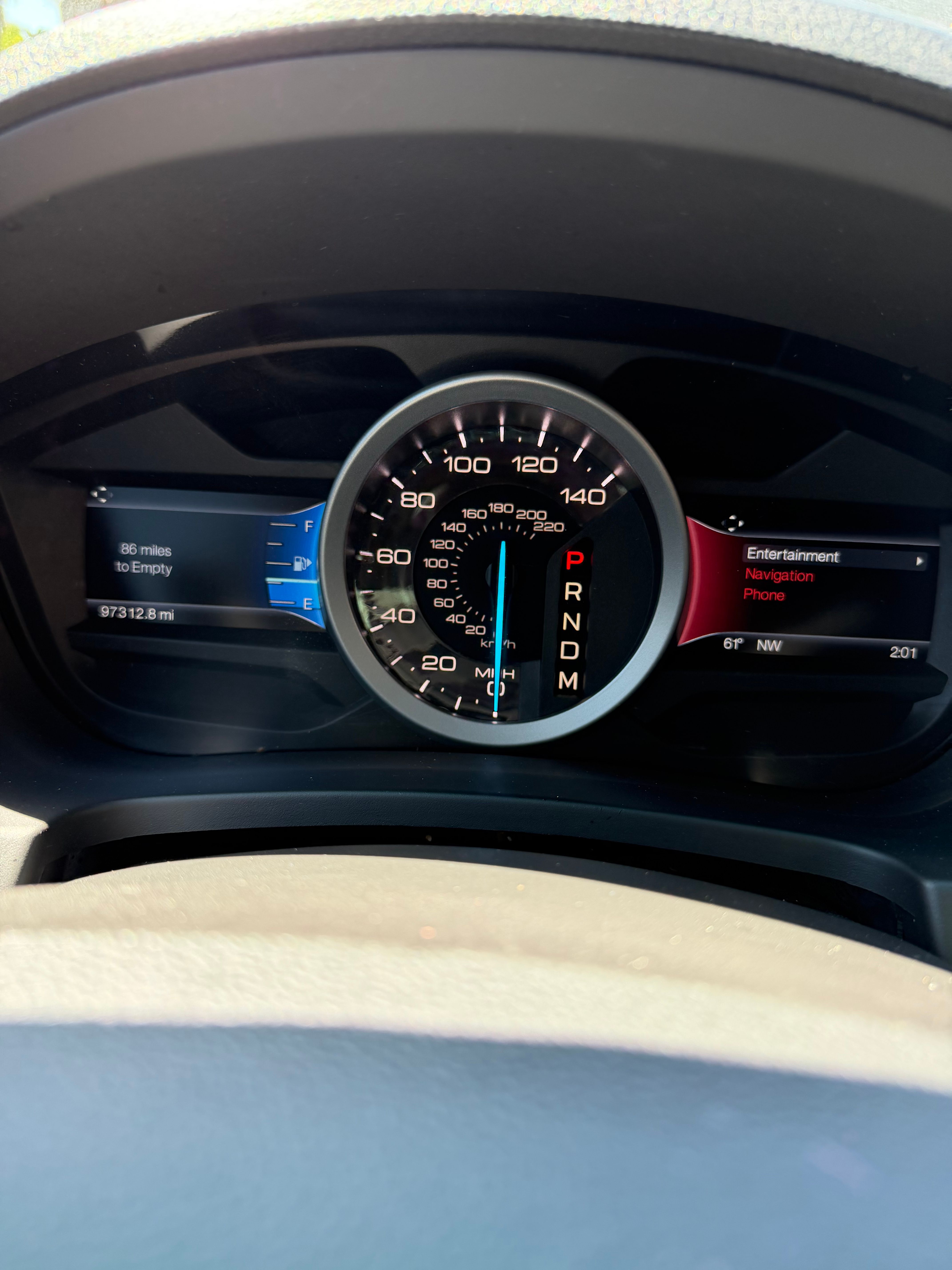 Used 2015 Ford Explorer XLT w/ Equipment Group 202A FWD image 12
