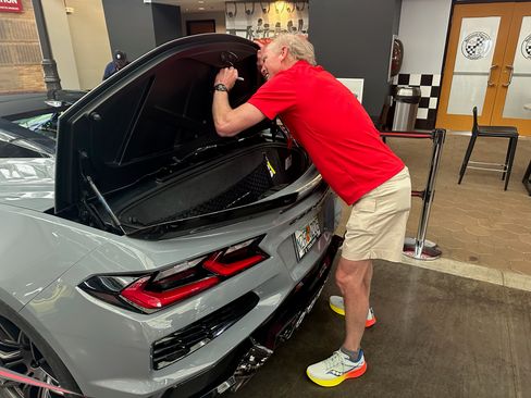 Used 2024 Chevrolet Corvette Z06 image 5