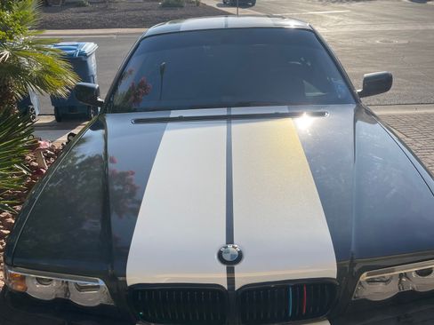 Used 2001 BMW 740iL image 4