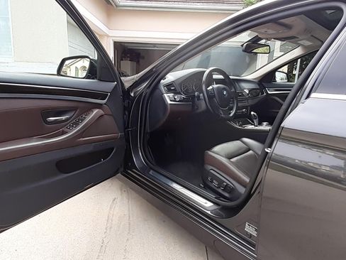 Used 2014 BMW 528i Sedan image 12