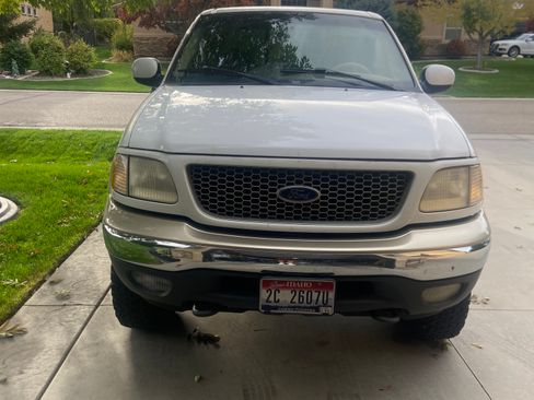 Used 2001 Ford F150 4x4 SuperCrew image 5