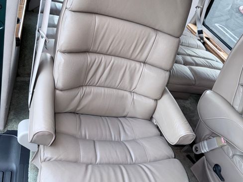 Used 2002 Dodge B1500 image 26