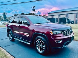 Used 2021 Jeep Grand Cherokee Limited w/ Sun & Sound Group RWD video 1