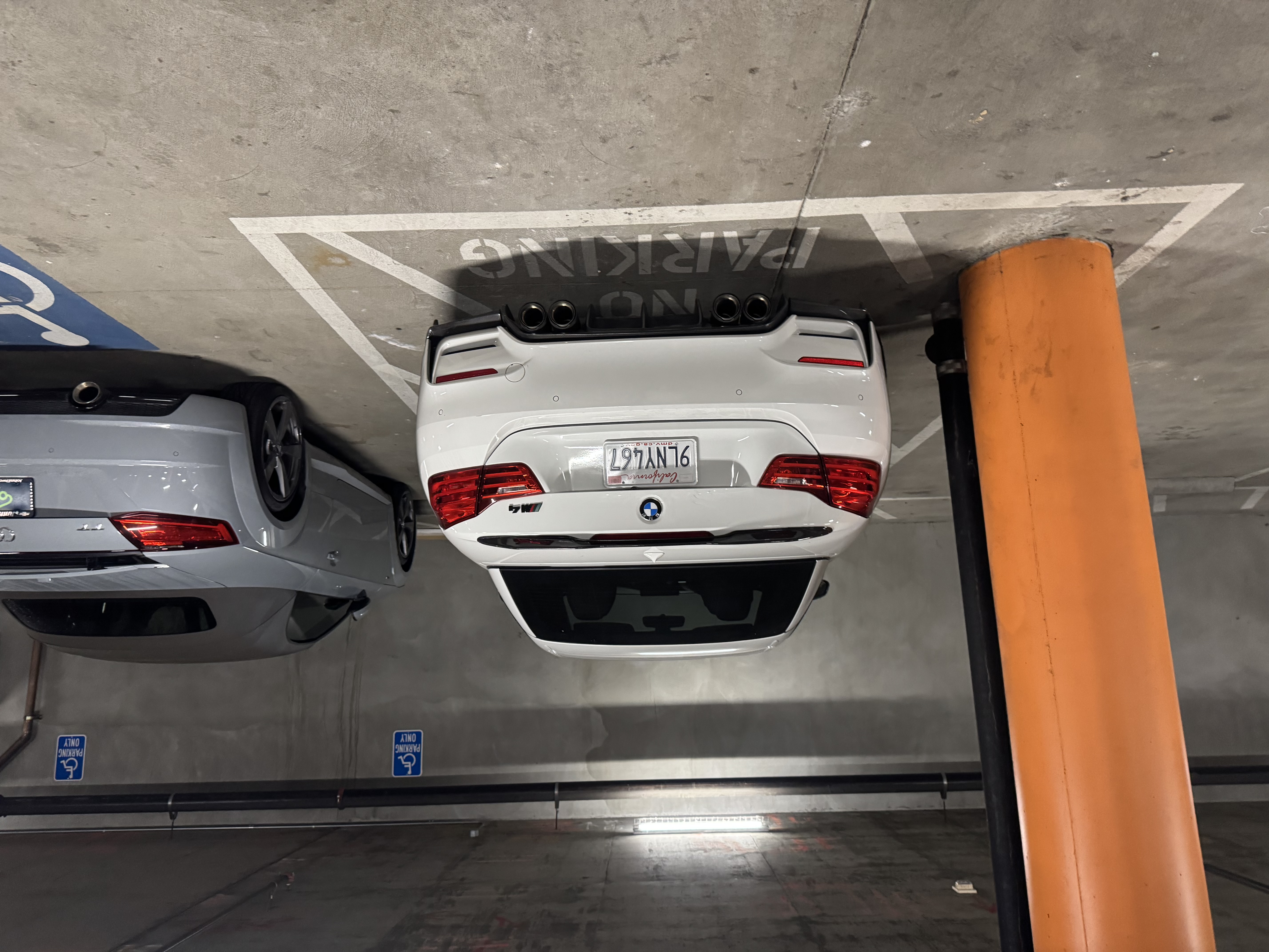 Used 2016 BMW M4 Convertible RWD image 6