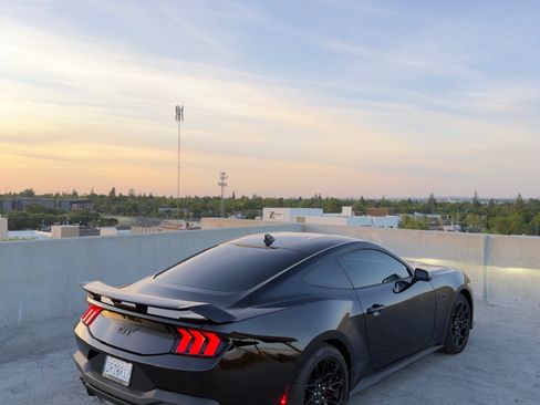 Used 2024 Ford Mustang GT w/ GT Performance Package RWD image 12