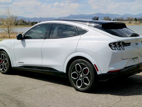 Used 2022 Ford Mustang Mach-E GT image 17