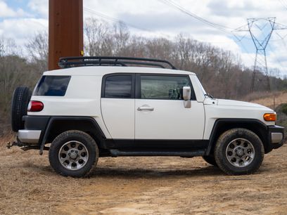 Used 2012 Toyota FJ Cruiser Sport Utility 2D w/ Upgrade Pkg