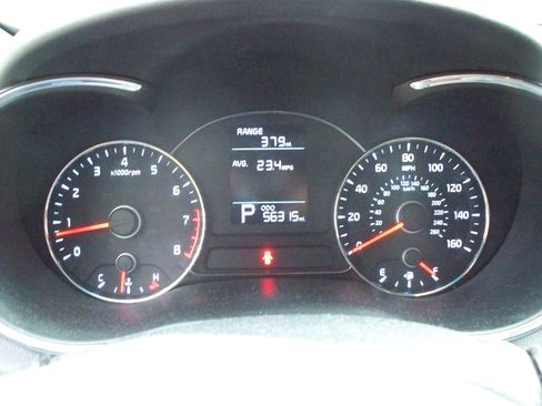 Used 2016 Kia Forte LX image 5