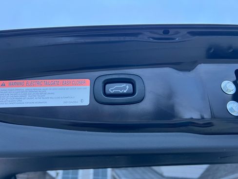 Used 2020 Mitsubishi Outlander GT image 12