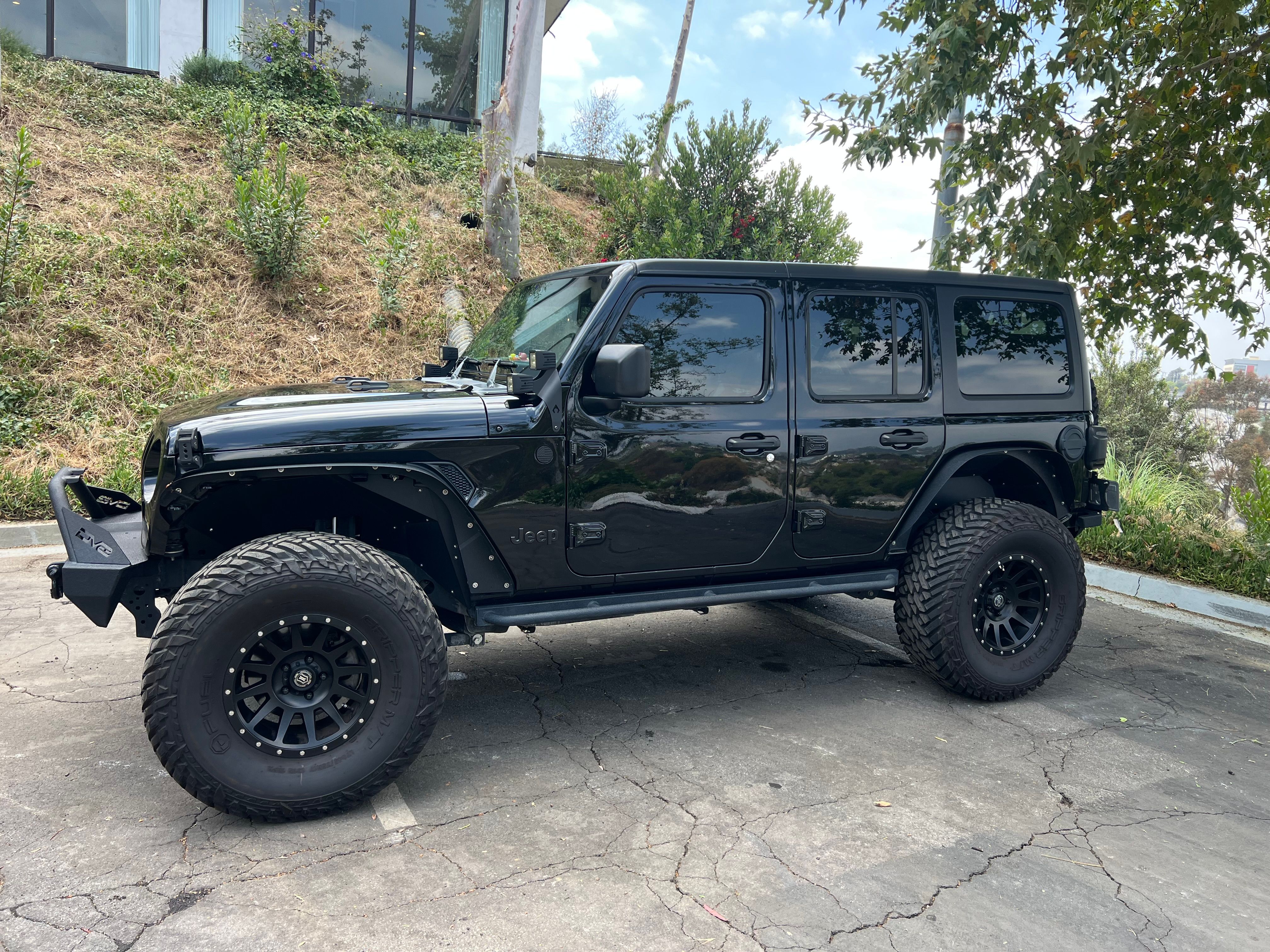 Used 2019 Jeep Wrangler Unlimited Sport S AWD/4WD image 23