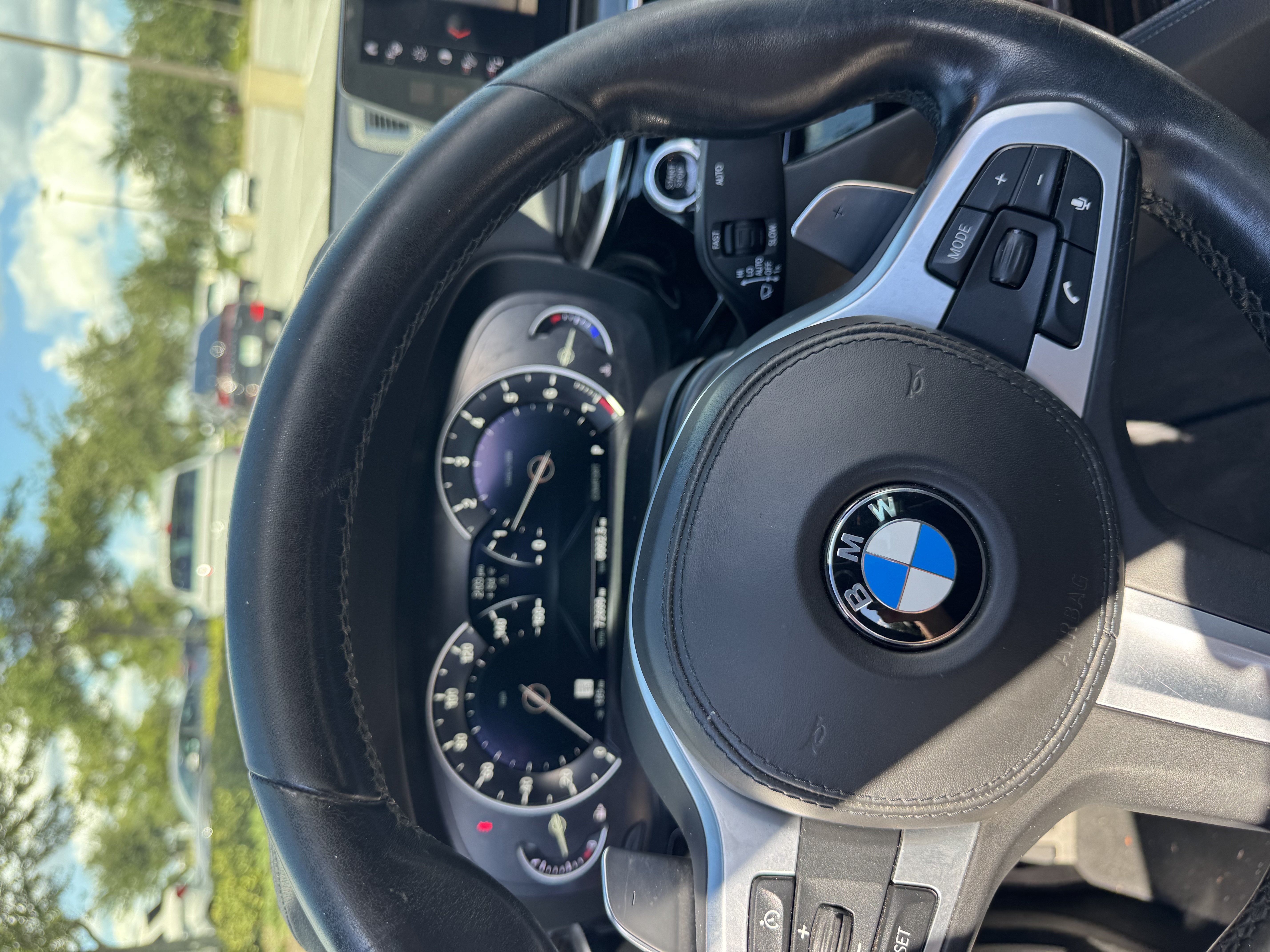 Used 2017 BMW 540i RWD image 14