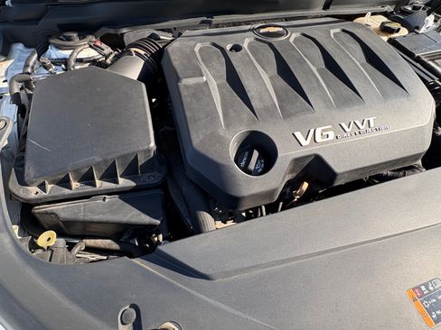 Used 2015 Chevrolet Impala LT image 16