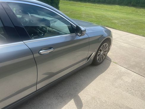 Used 2018 BMW 530e xDrive AWD/4WD image 13