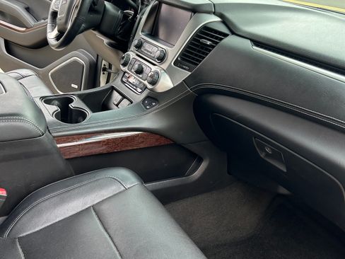 Used 2015 GMC Yukon SLT w/ Open Road Package image 6
