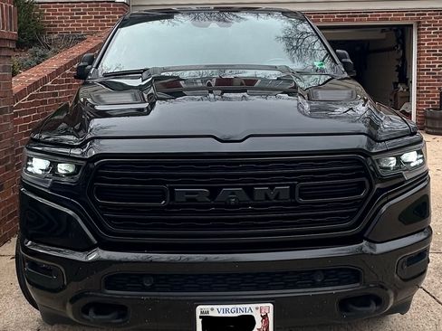 Used 2022 RAM 1500 Limited image 4