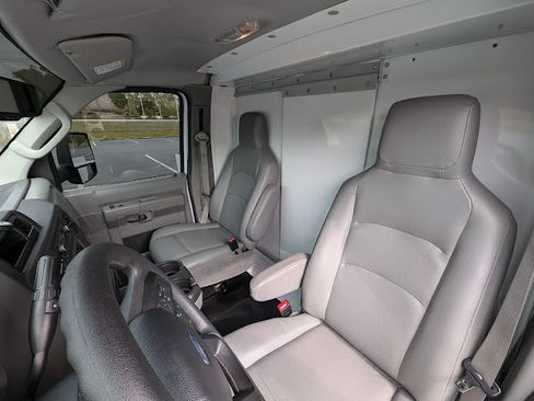 Used 2024 Ford E-350 and Econoline 350 Super Duty w/ Power Windows & Locks Group RWD image 8