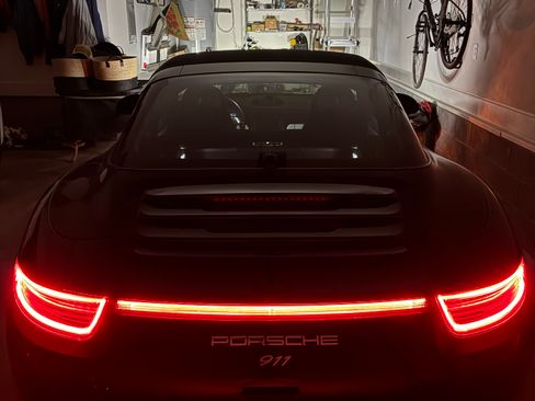 Used 2015 Porsche 911 Targa 4S AWD/4WD image 15