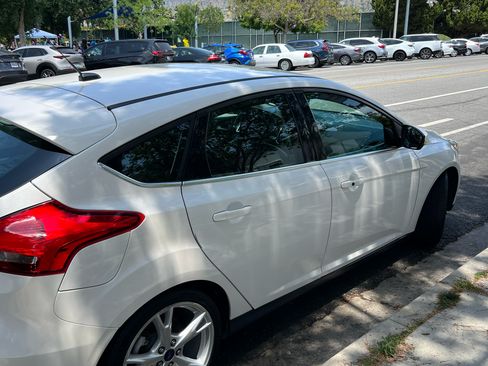 Used 2018 Ford Focus S image 14
