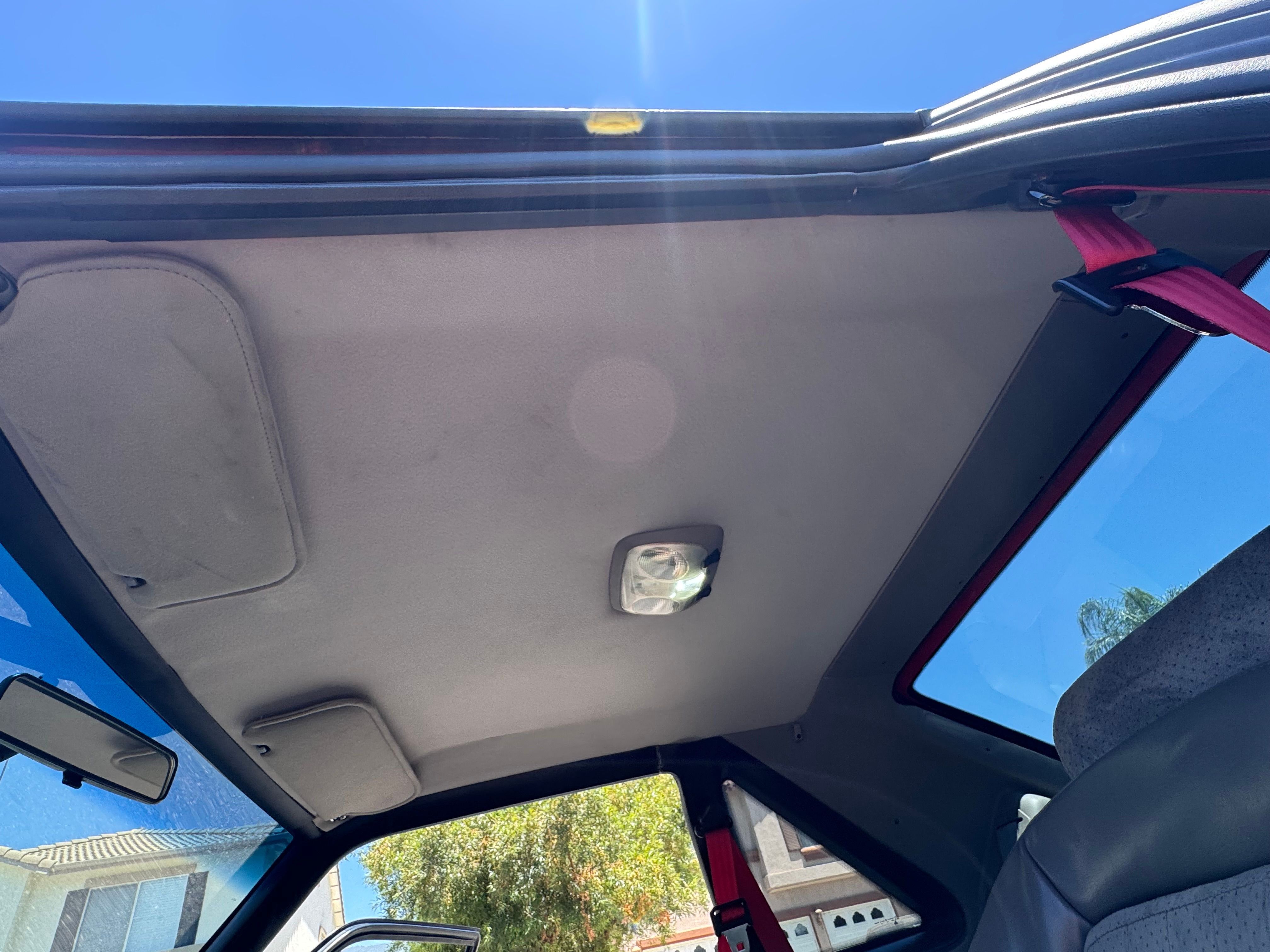 Used 1992 Ford Mustang GT RWD image 15