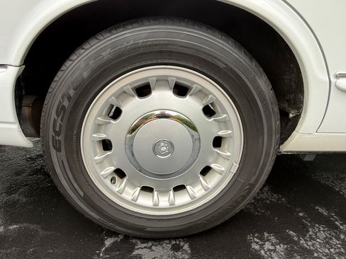 Used 2000 Jaguar XJ Vanden Plas RWD image 17
