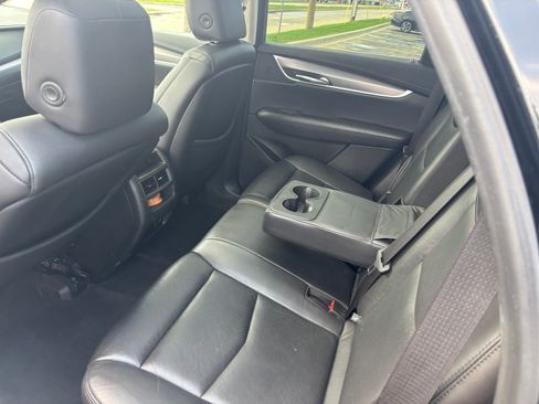 Used 2019 Cadillac XT5 Luxury AWD/4WD image 9