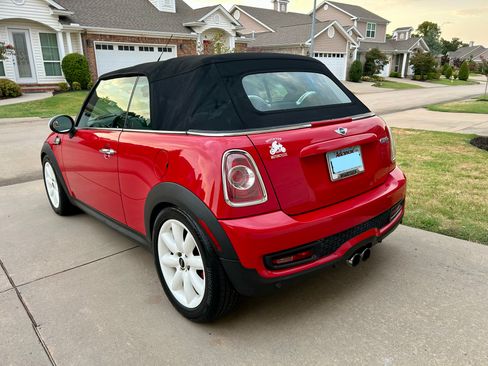 Used 2014 MINI Cooper S FWD image 12