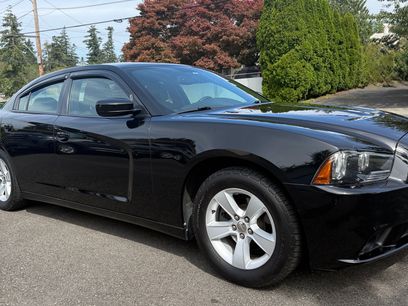 Used 2013 Dodge Charger SXT