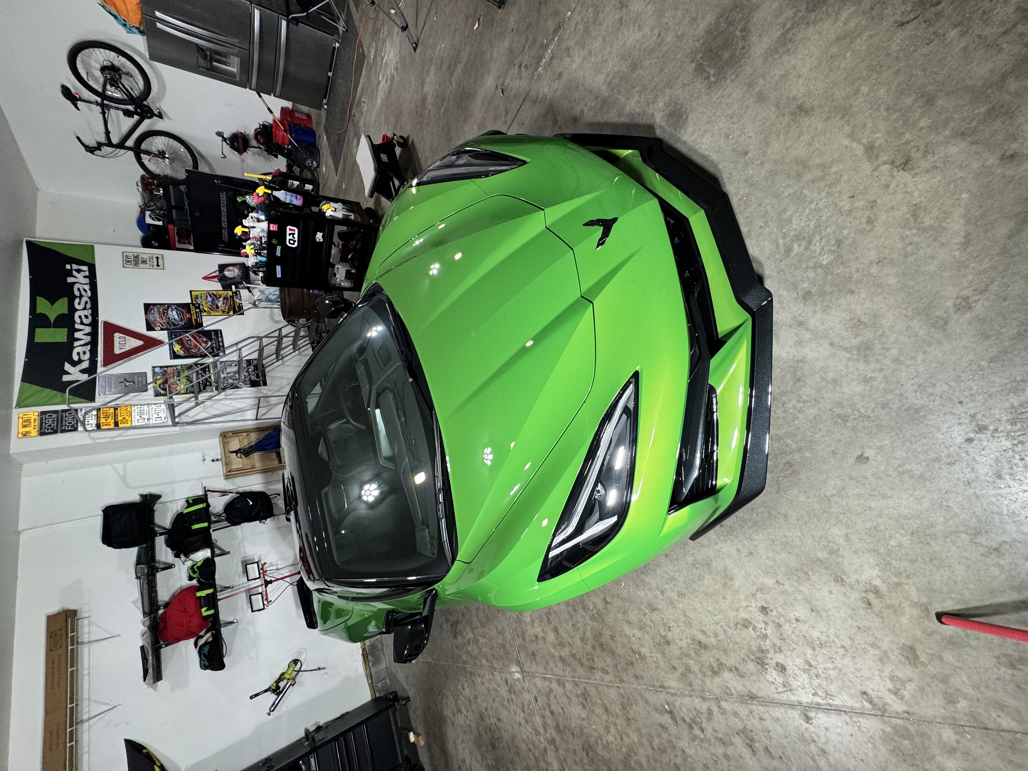 Used 2026 Chevrolet Corvette Z06 w/ Battery Protection Package RWD image 4