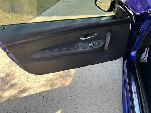 Used 2019 BMW M4 CS w/ Executive Package image 20