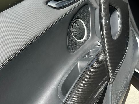 Used 2014 Audi R8 V8 image 9