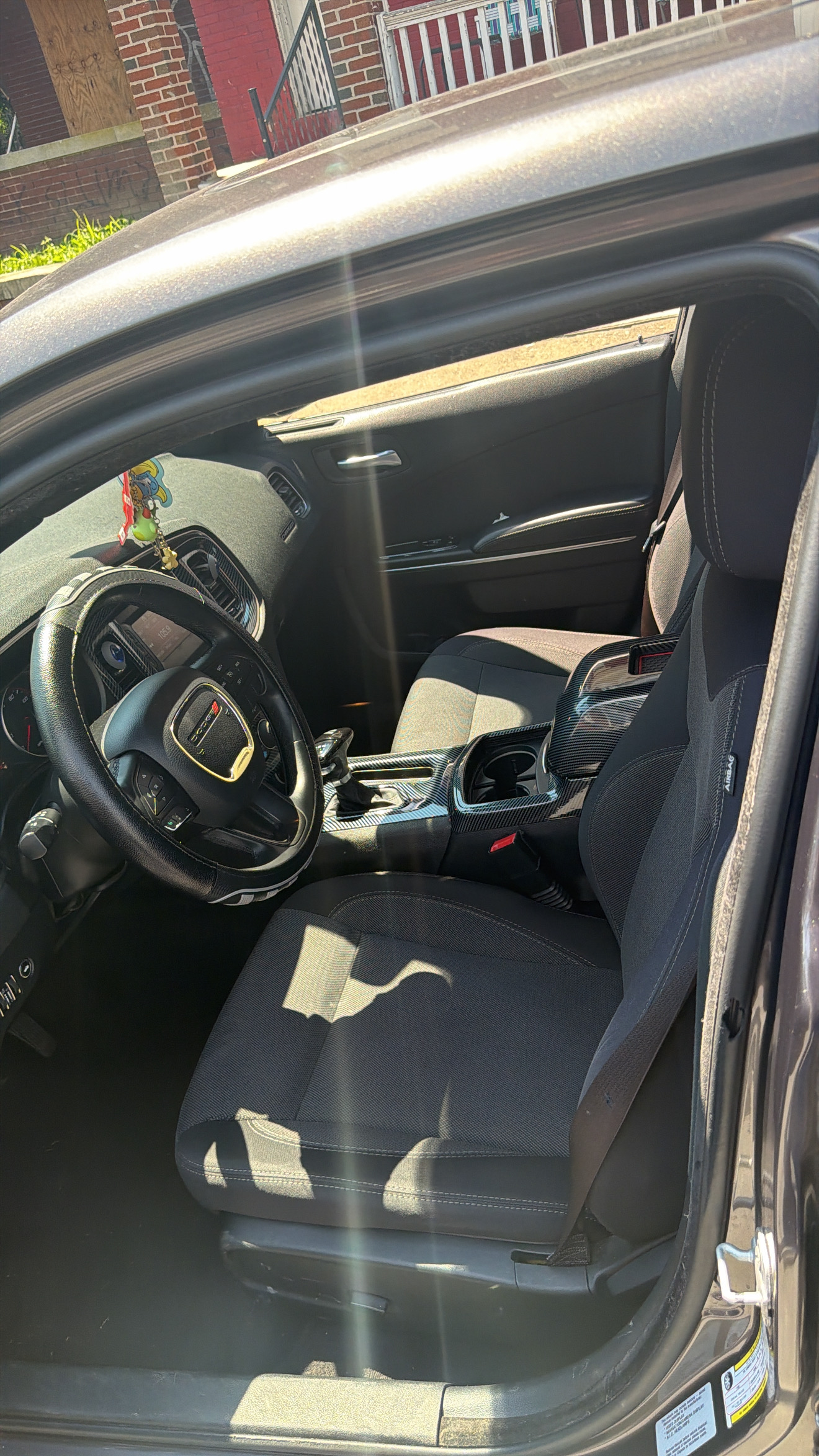 Used 2015 Dodge Charger SE w/ Power Sunroof Group RWD image 11