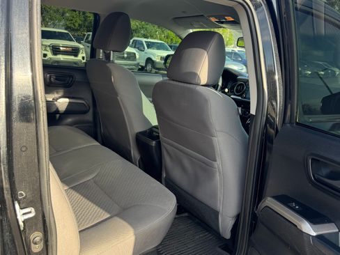 Used 2021 Toyota Tacoma SR5 RWD image 9