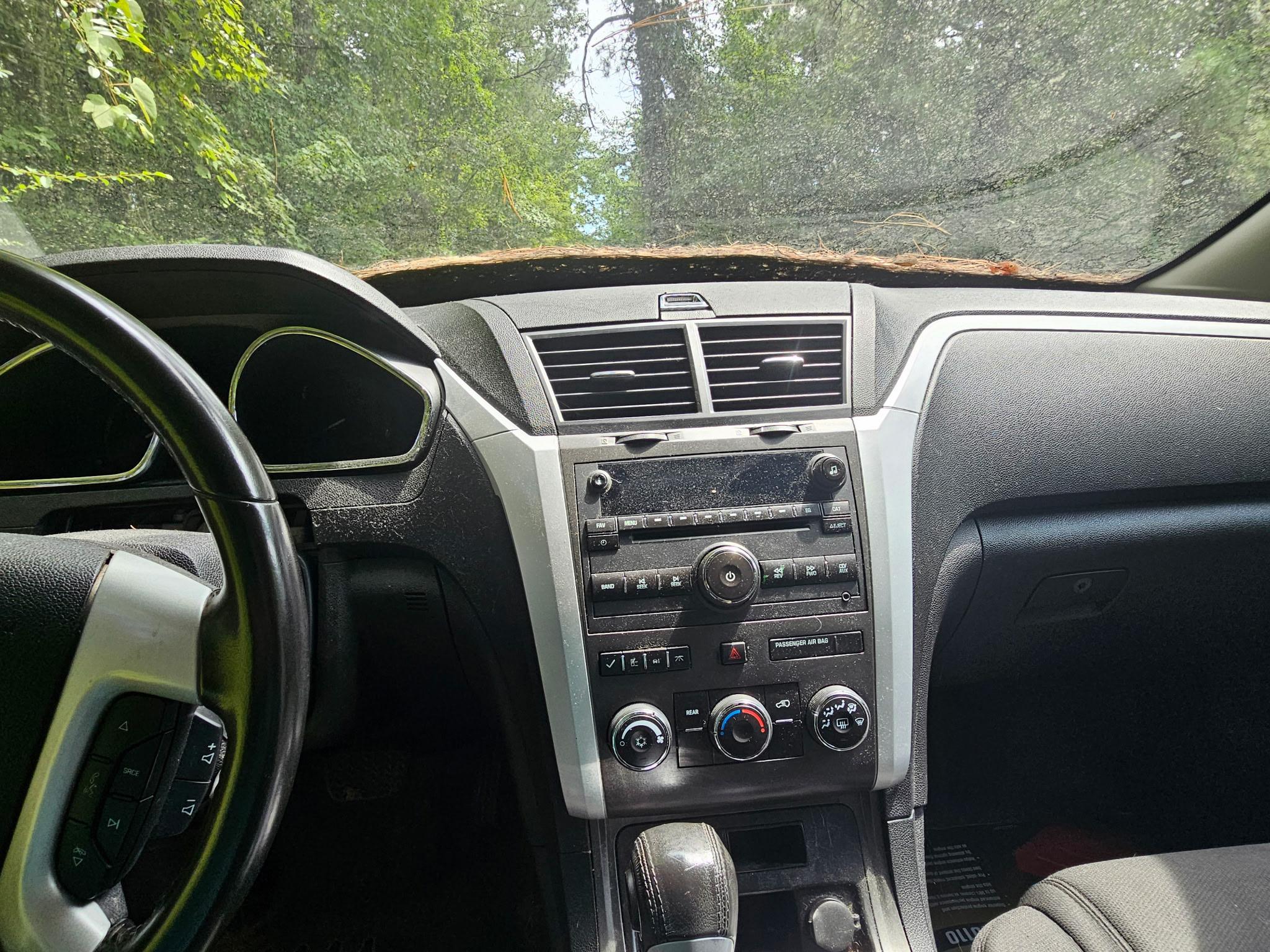 Used 2009 Chevrolet Traverse LT AWD/4WD image 5