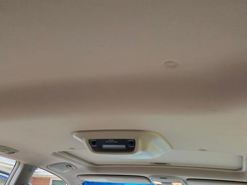 Used 2004 Toyota Sienna XLE Limited image 17