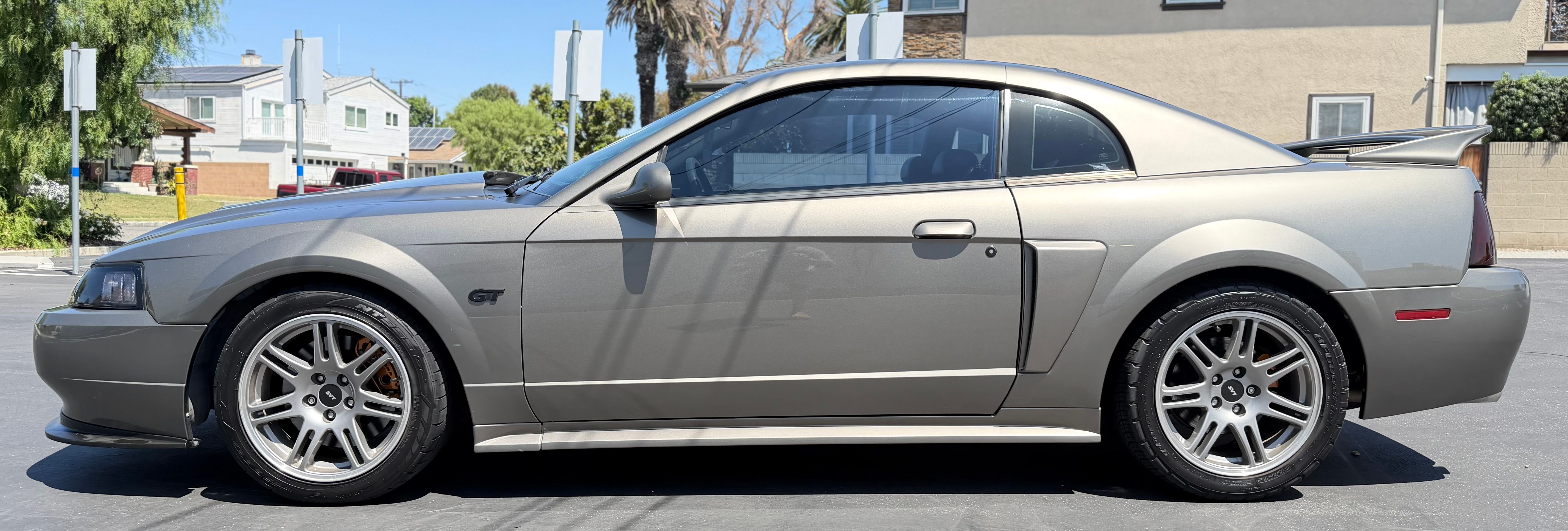 Used 2001 Ford Mustang GT RWD image 8