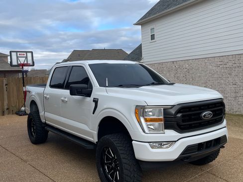 Used 2022 Ford F150 XLT w/ Equipment Group 301A Mid image 1