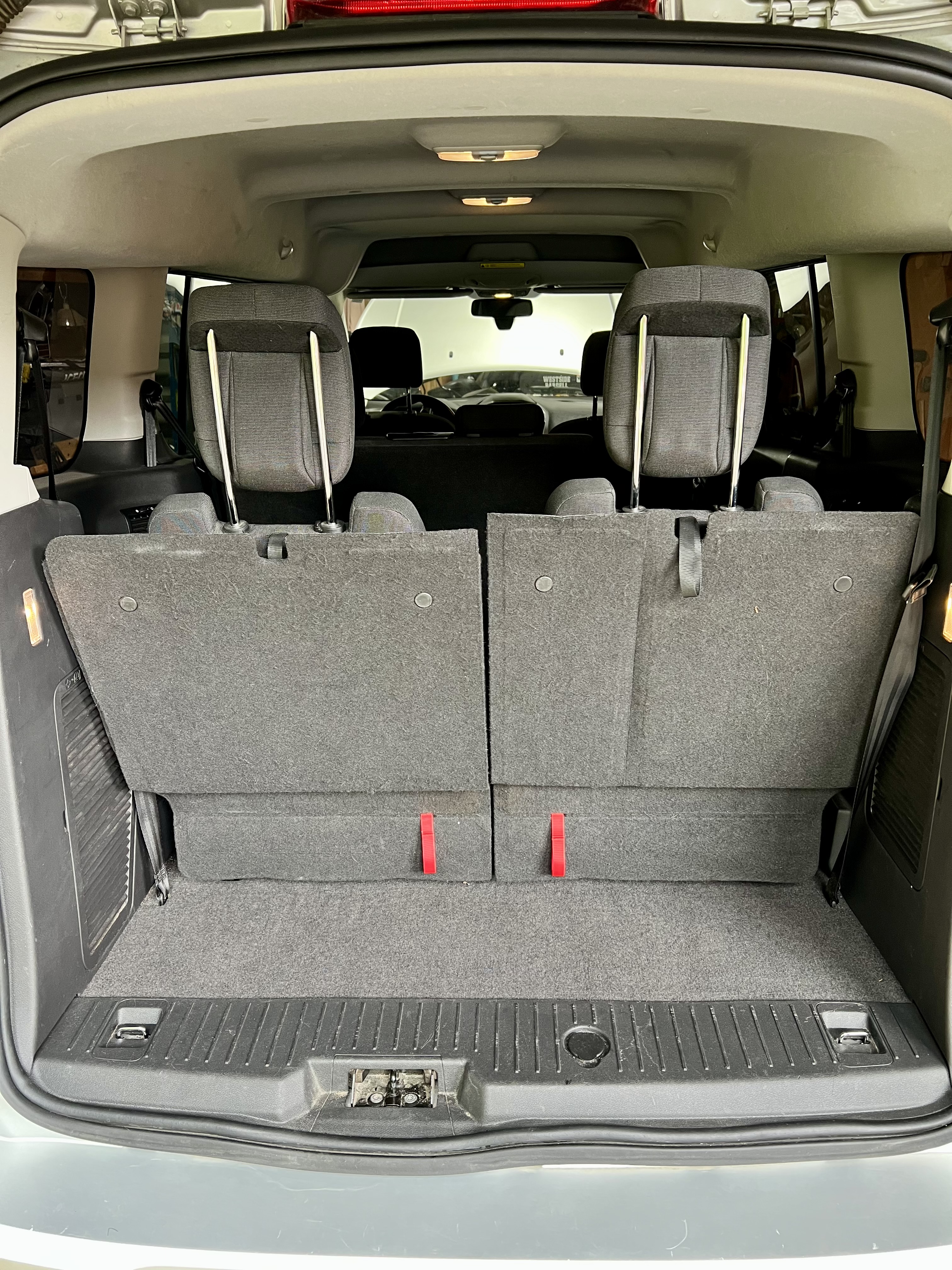 Used 2018 Ford Transit Connect XLT FWD image 10