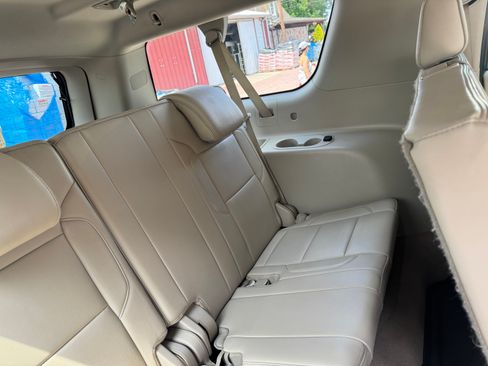Used 2019 GMC Yukon XL Denali w/ Open Road Package AWD/4WD image 4