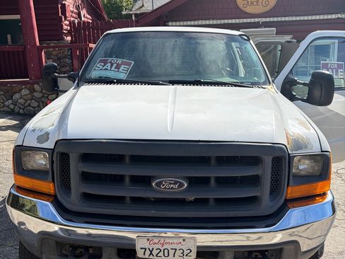 Used 2001 Ford F250 4x4 SuperCab Super Duty image 12