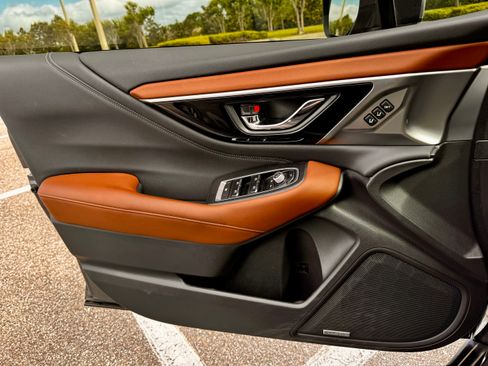 Used 2021 Subaru Outback Touring XT image 12