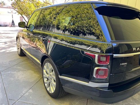 Used 2021 Land Rover Range Rover Westminster Edition image 6