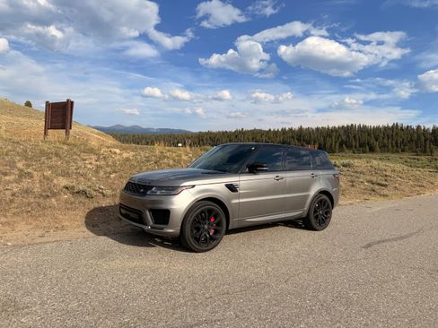 Used 2020 Land Rover Range Rover Sport HSE Dynamic image 5