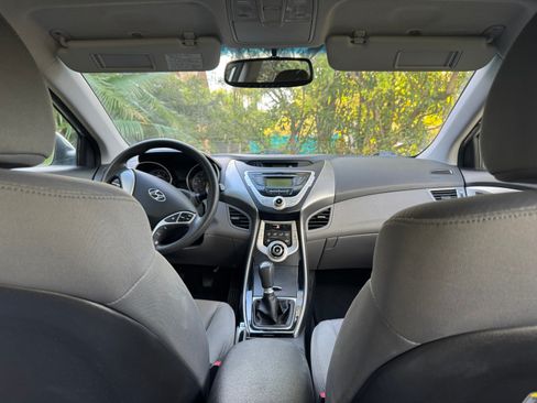 Used 2012 Hyundai Elantra GLS w/ Comfort Pkg 2 image 11