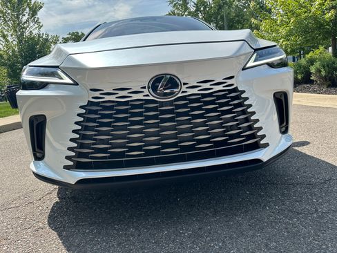 Used 2024 Lexus RX 350 AWD w/ Convenience Package image 13