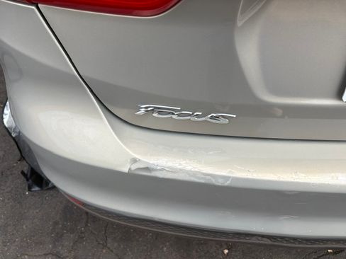 Used 2015 Ford Focus SE image 15