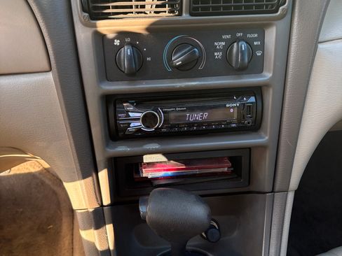 Used 2000 Ford Mustang GT image 15