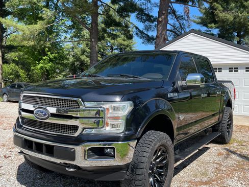 Used 2019 Ford F150 King Ranch w/ Equipment Group 601A Luxury AWD/4WD image 4