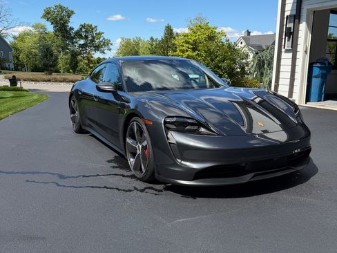 Used 2020 Porsche Taycan 4S AWD/4WD image 5