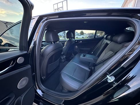 Used 2023 Kia Stinger GT-Line w/ Sun & Sound Package image 9